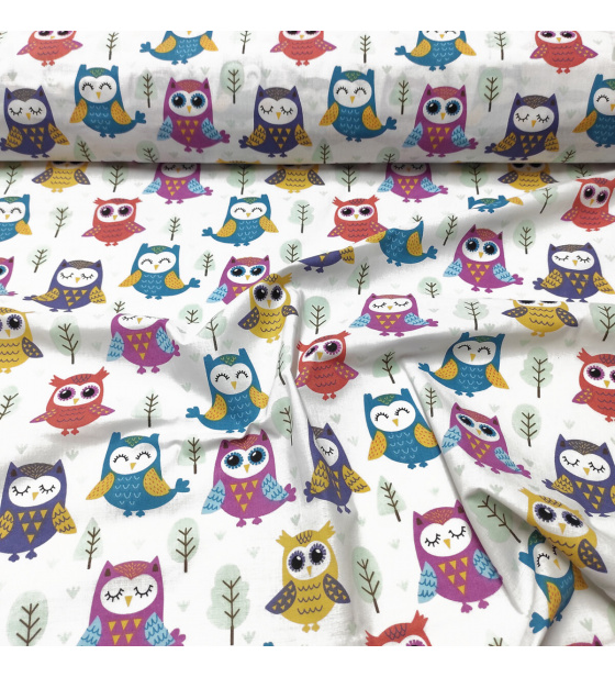 Tkanina bawełniana wzór Sowa 395 na białym tle