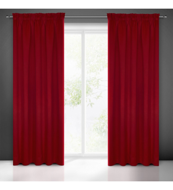 Zatemňovací závěs s řasící páskou ČERVENÁ 135X270 cm