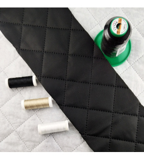 Ekokůže barva černá prošívaná  1,4 m x 0,35 m