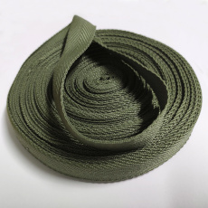 Lamówka poliestrowa khaki, 25mm wzmocniona Lamówka poliestrowa khaki, 25mm wzmocniona